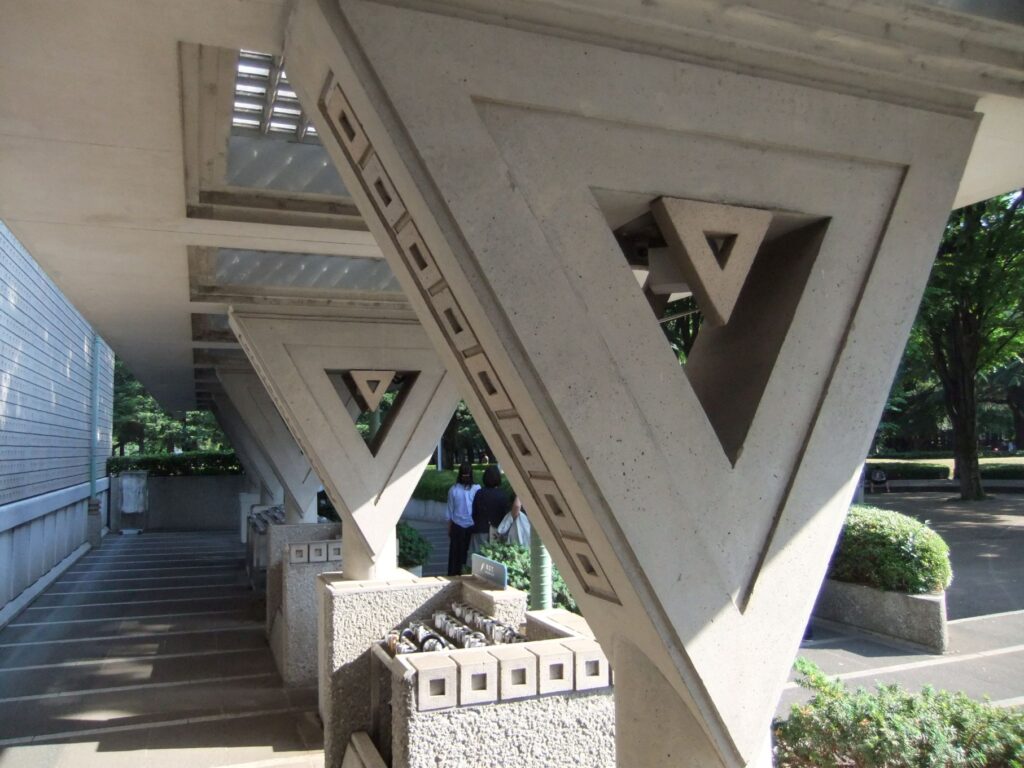 世田谷美術館