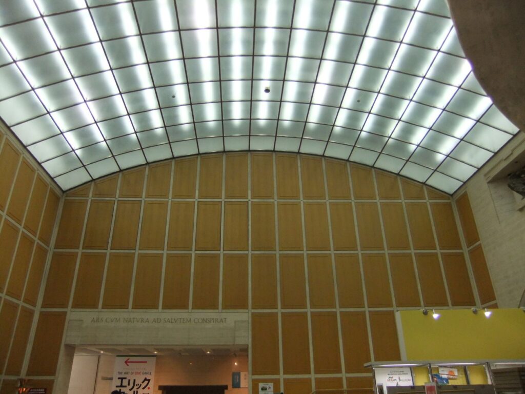 世田谷美術館