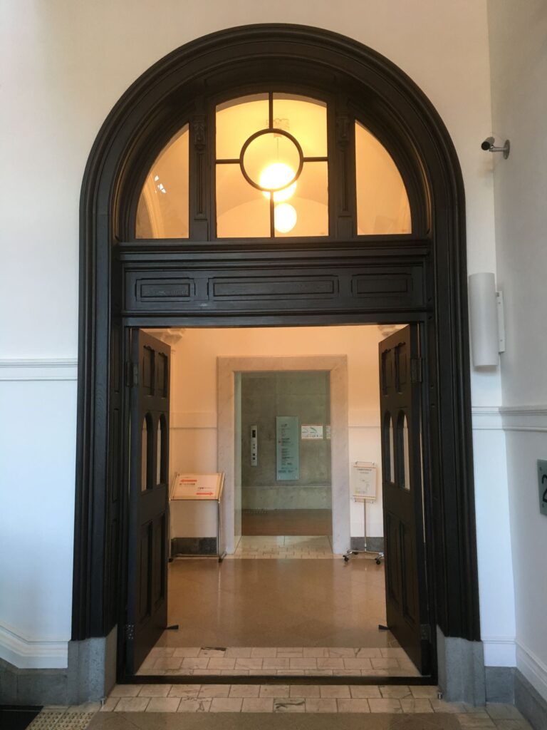 国際子ども図書館