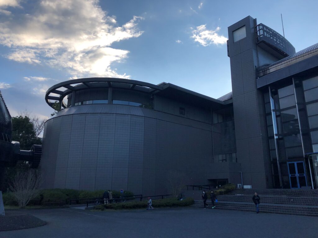 川崎市市民ミュージアム