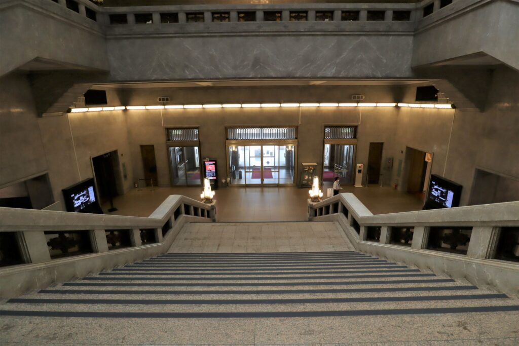 半沢直樹　東京中央銀行のエントランス　東京国立博物館　本館