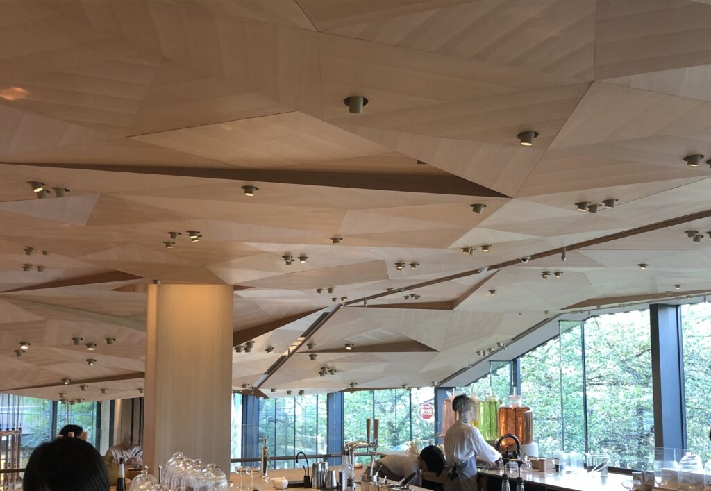 STARBUCKS RESERVE ROASTERY TOKYO