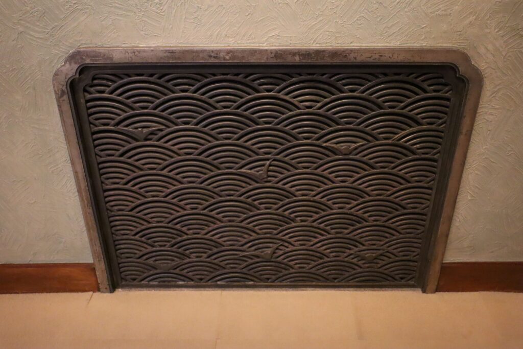 東京都庭園美術館　2階広間