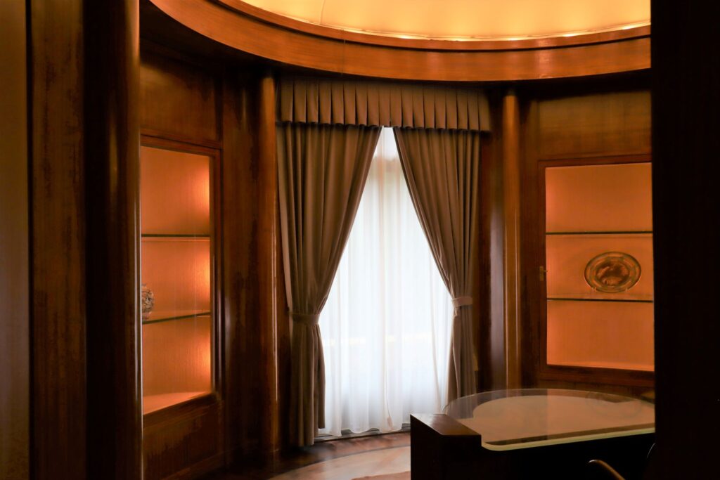 東京都庭園美術館　書斎