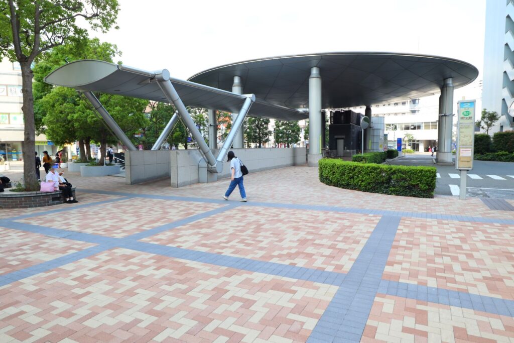 世田谷ビジネススクエアの用賀駅からの入口